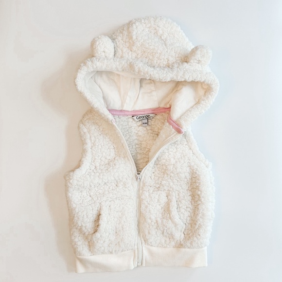 George Vest (18-24m) - Picture 1 of 1